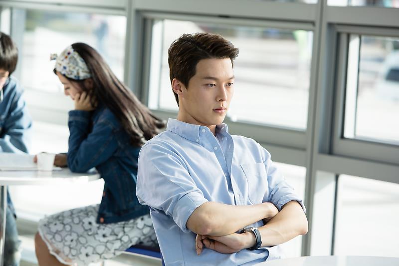 《告白夫妇》剧照第16张图片