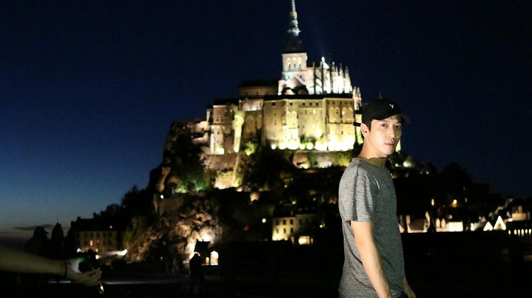 《花都情缘》剧照第60张图片