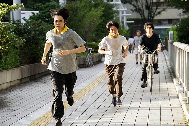 《啊，荒野前篇》剧照