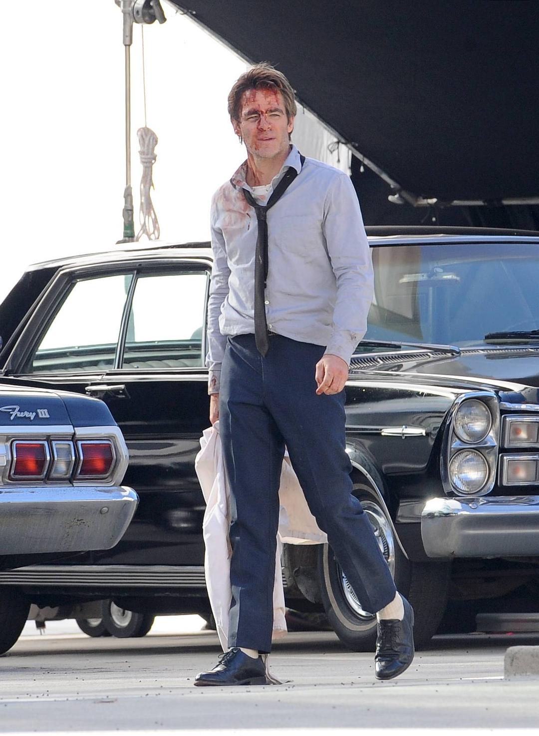 《我即黑夜》剧照第36张图片