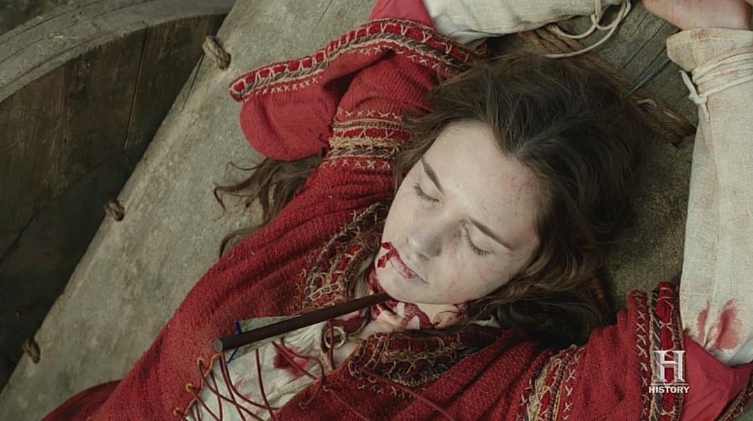 《骑士陨落第一季》海报第19张图片