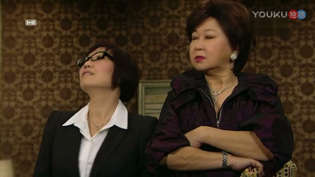 《八卦神探》海报