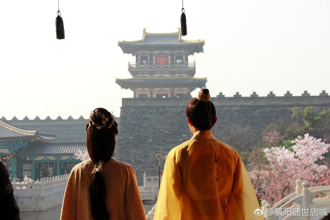 《艳骨》剧照第22张图片