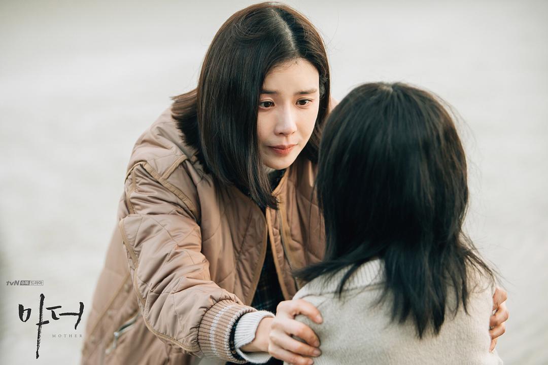 《母亲》剧照第11张图片