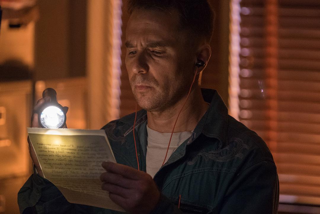 《三块广告牌》海报