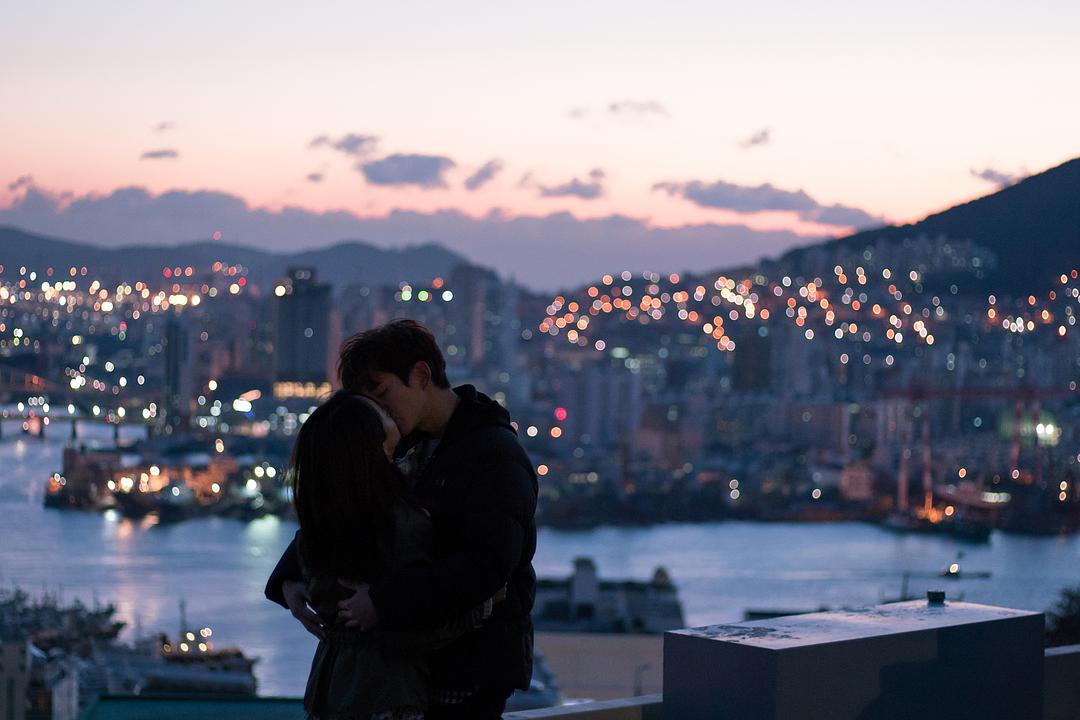 《只是相爱的关系》剧照第17张图片