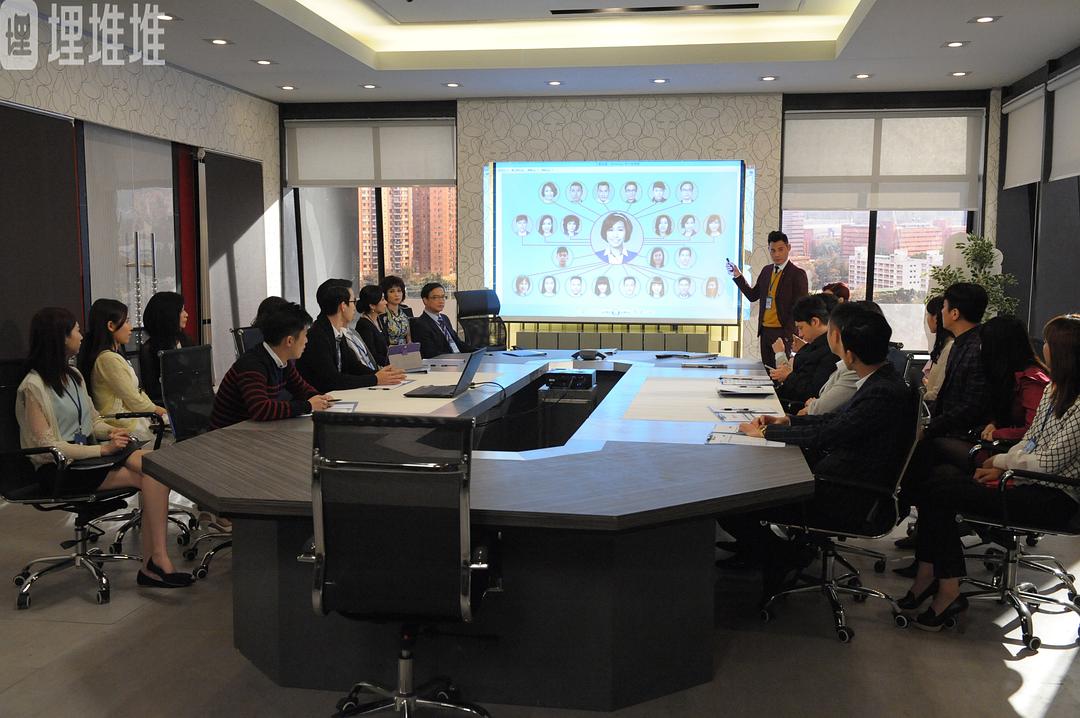 《波士早晨》剧照第18张图片