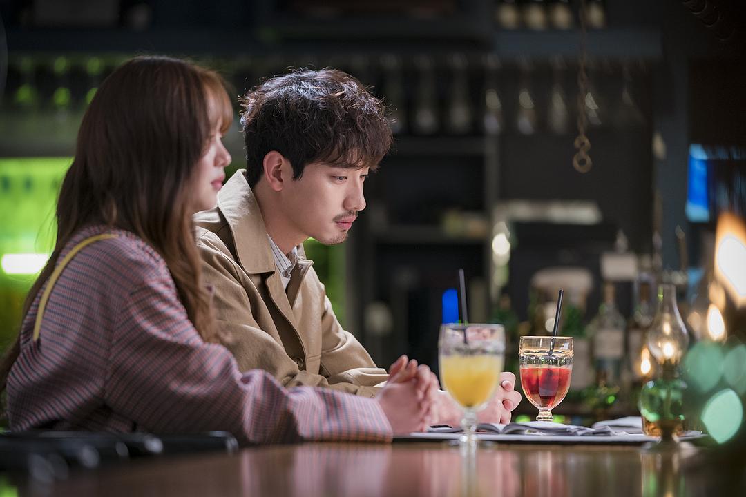 《广播罗曼史》剧照第21张图片