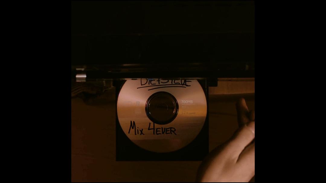 《妈咪》海报第58张图片