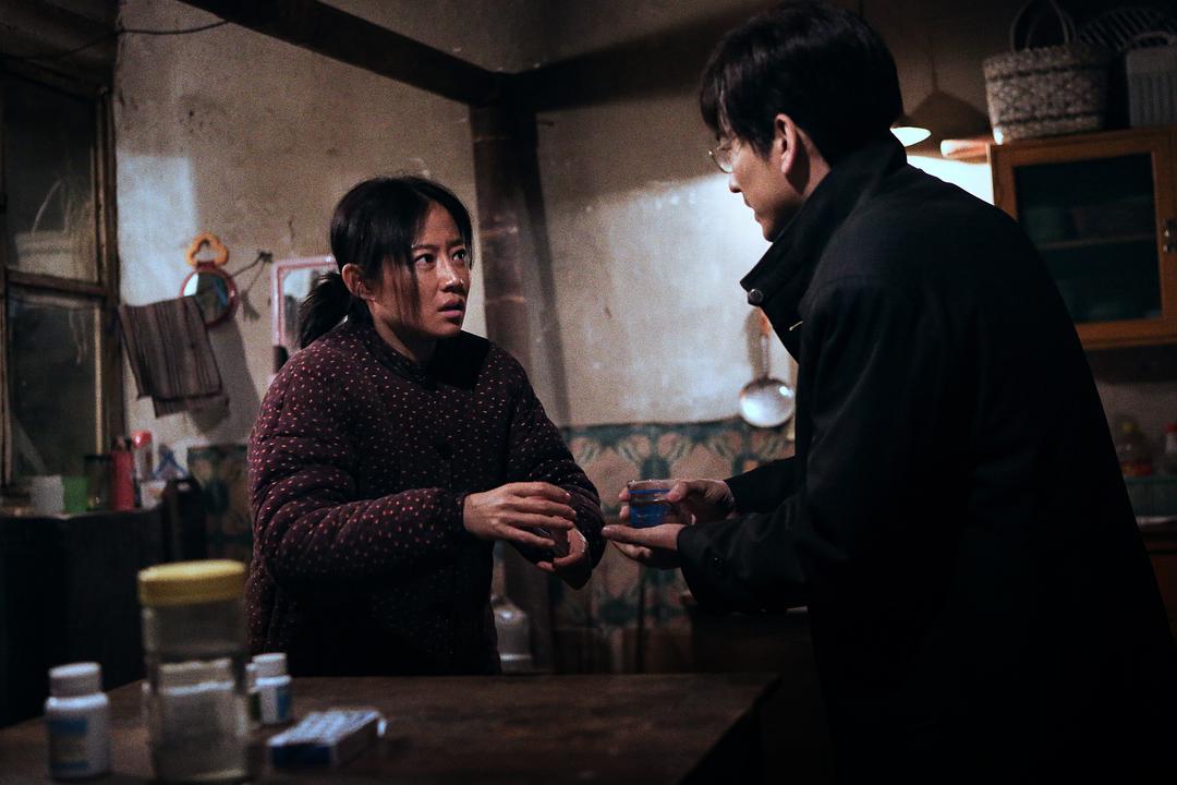 《暴裂无声》剧照第35张图片