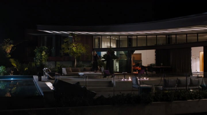 《此时此地》海报第47张图片