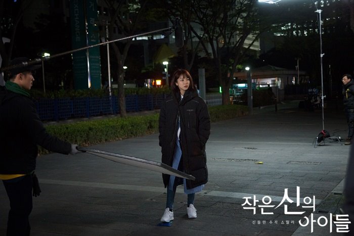 《小神的孩子们》剧照第45张图片