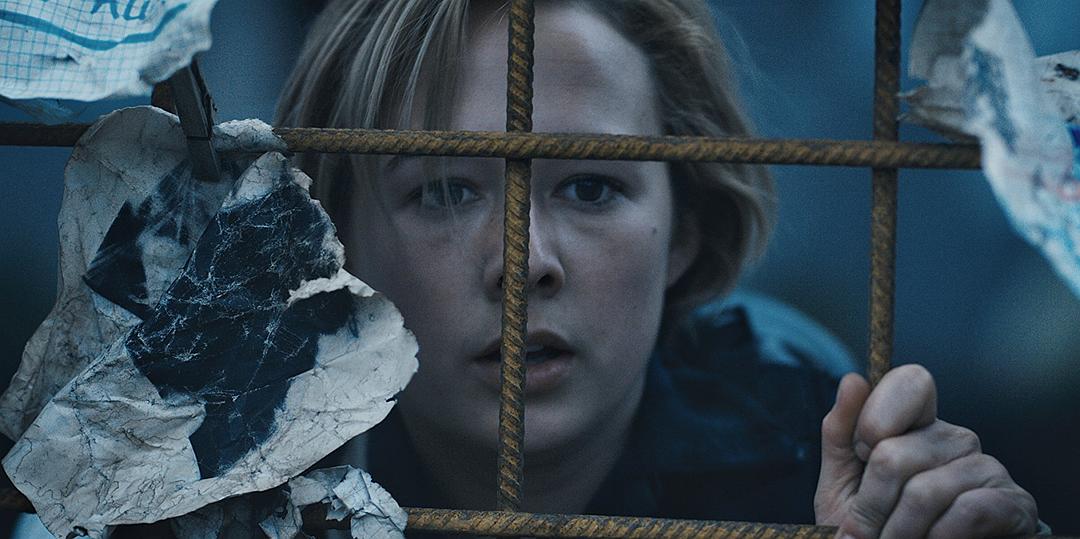 《惨雨第一季》海报第15张图片