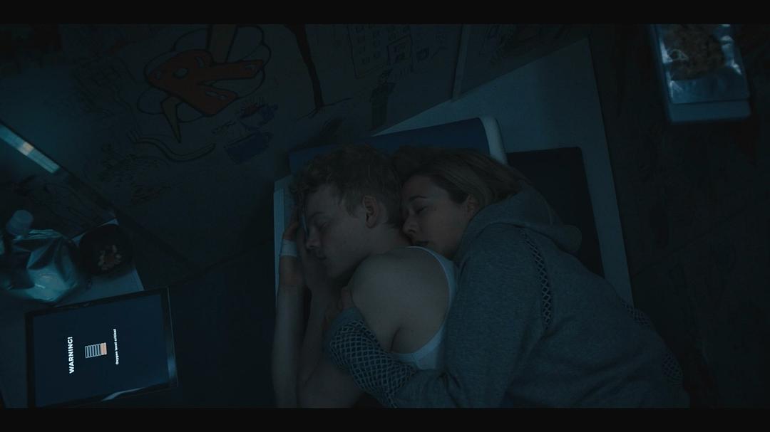 《惨雨第一季》海报第54张图片