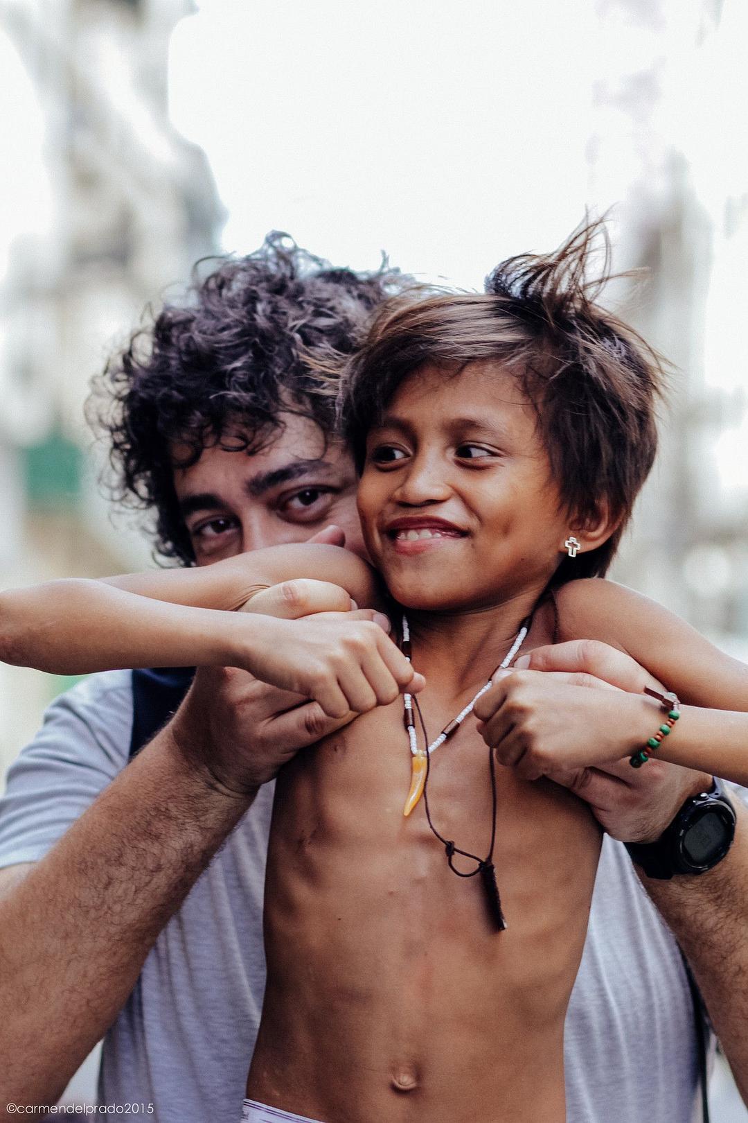 《布兰卡和弹吉他的人》剧照第6张图片