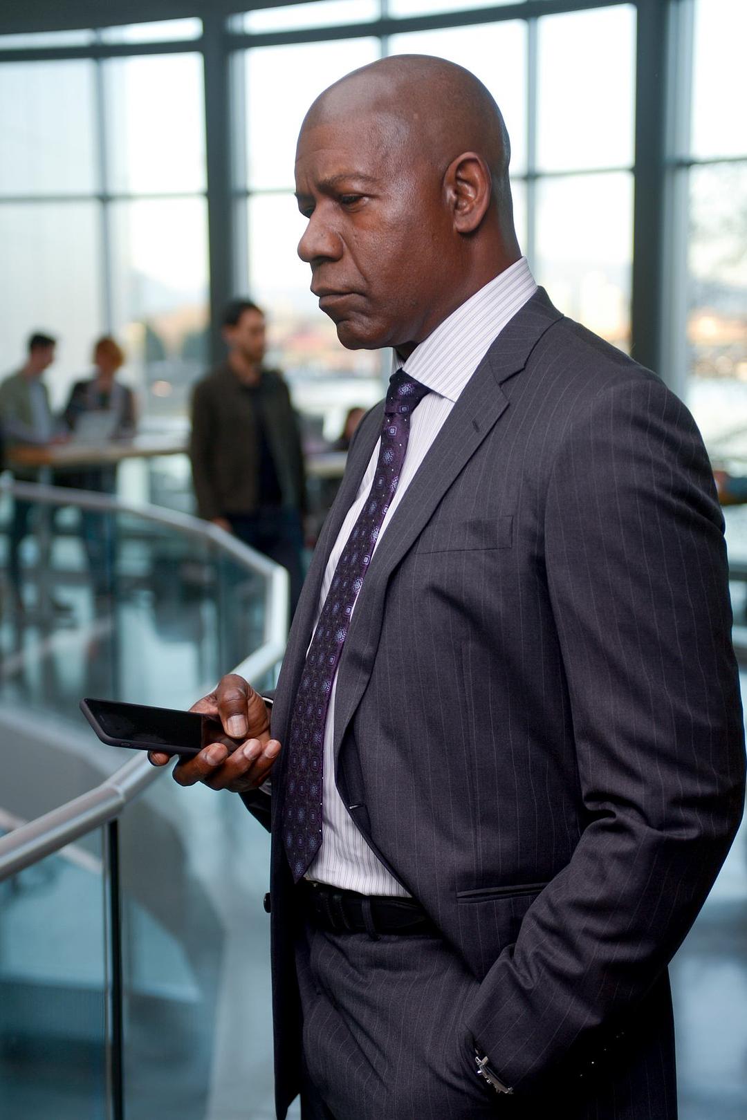 《虚拟幻梦》海报第60张图片