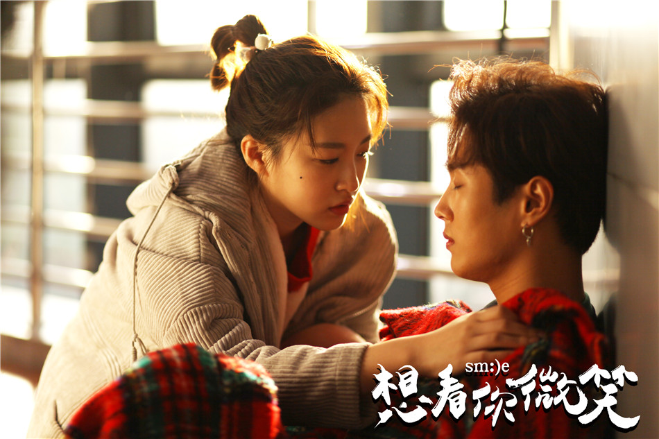 纪小行贴心照顾舒湛