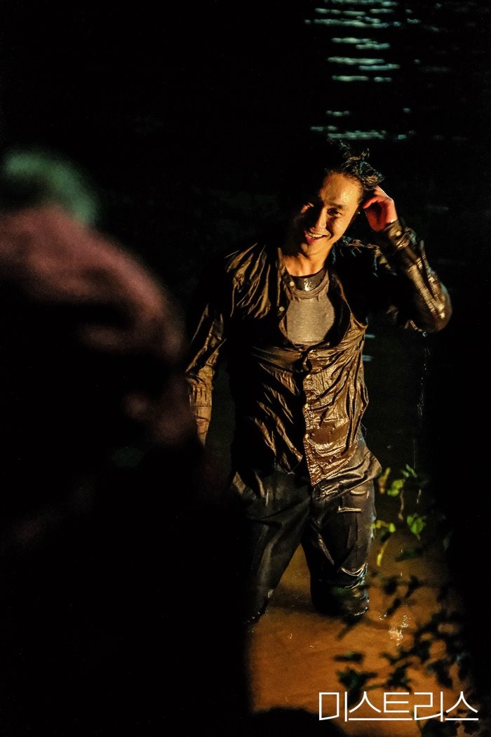 《情妇》剧照第57张图片