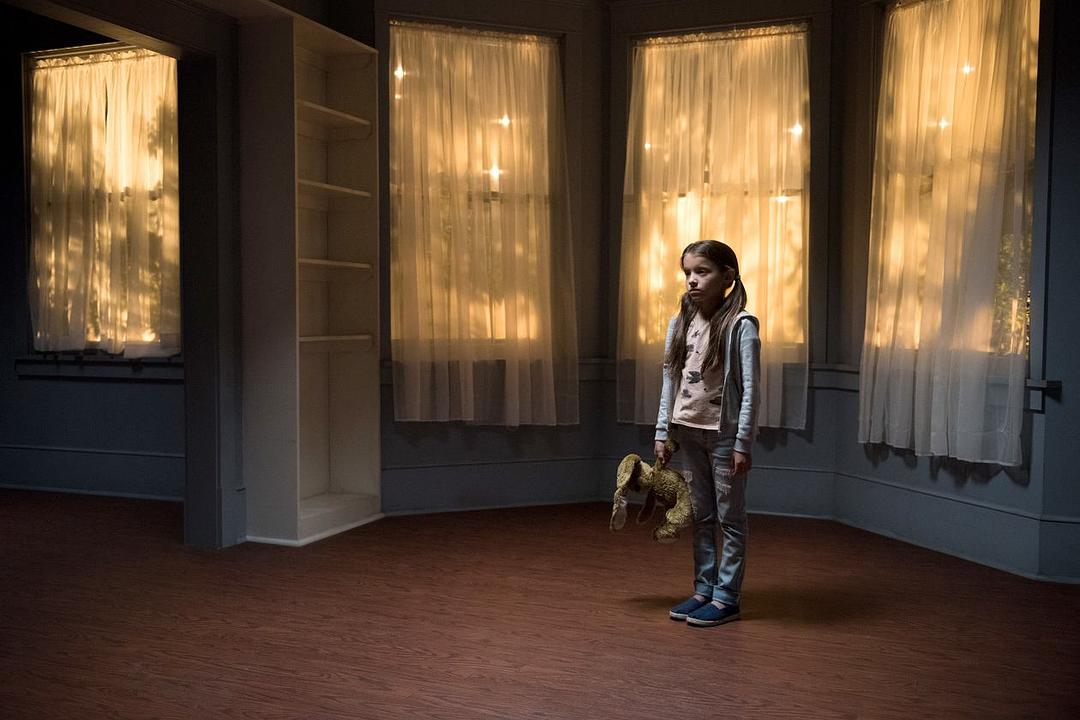 《虚拟幻梦》海报第34张图片