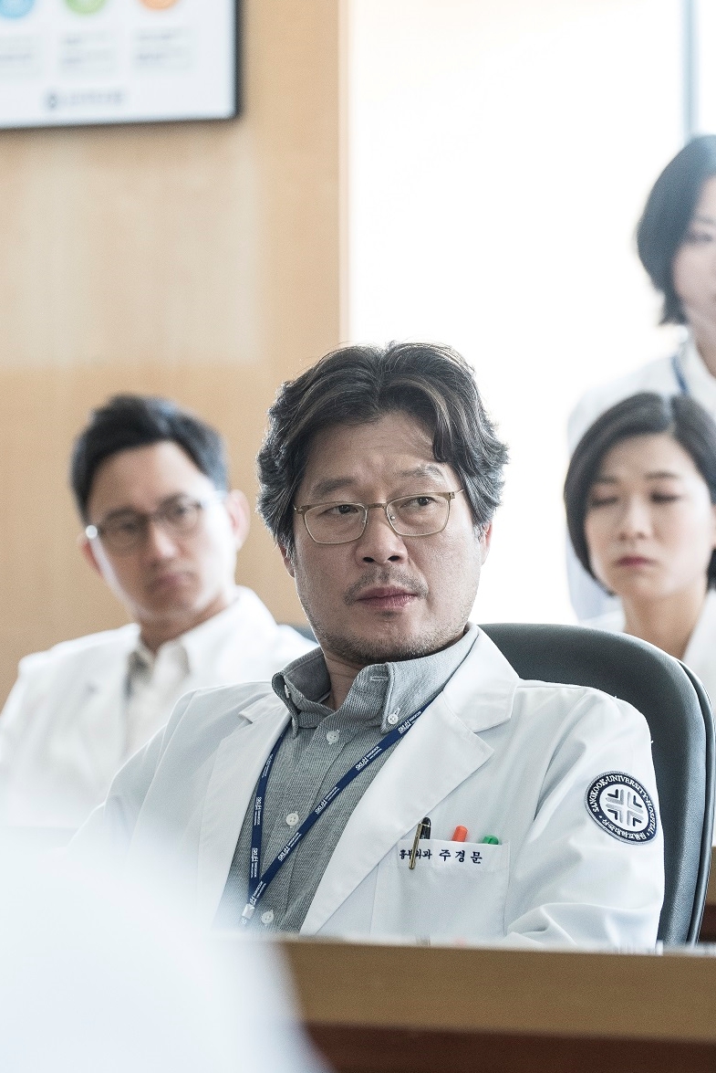 《Life》海报第15张图片