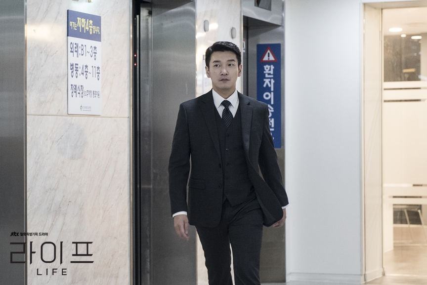 《Life》海报第59张图片