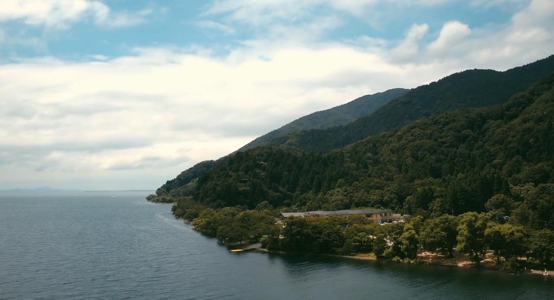 《祈祷落幕时》剧照第44张图片