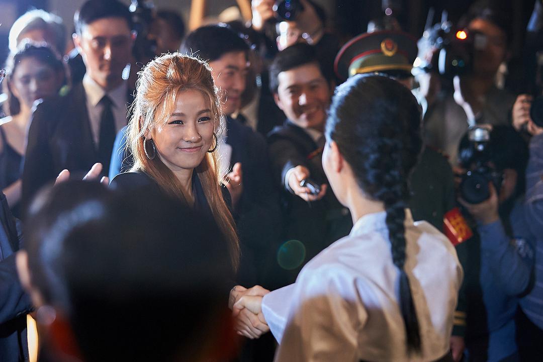 《特工》海报第3张图片