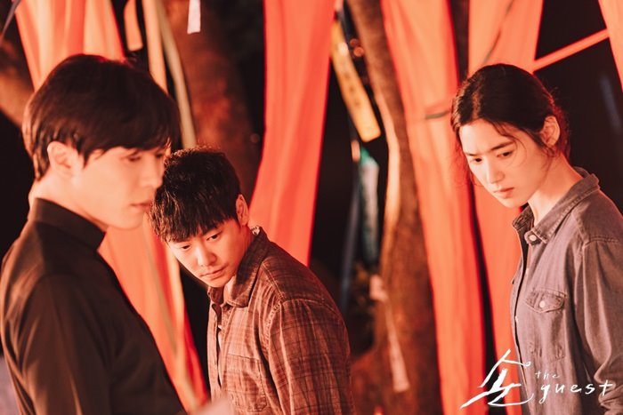 《鬼客》剧照第39张图片