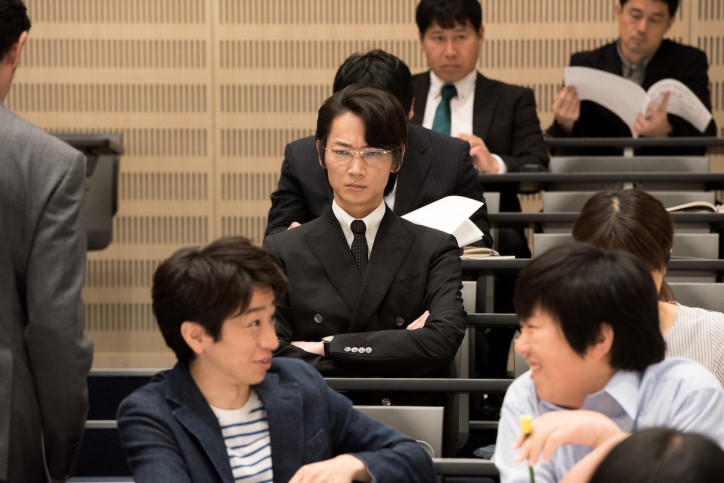 《秃鹫》剧照第40张图片