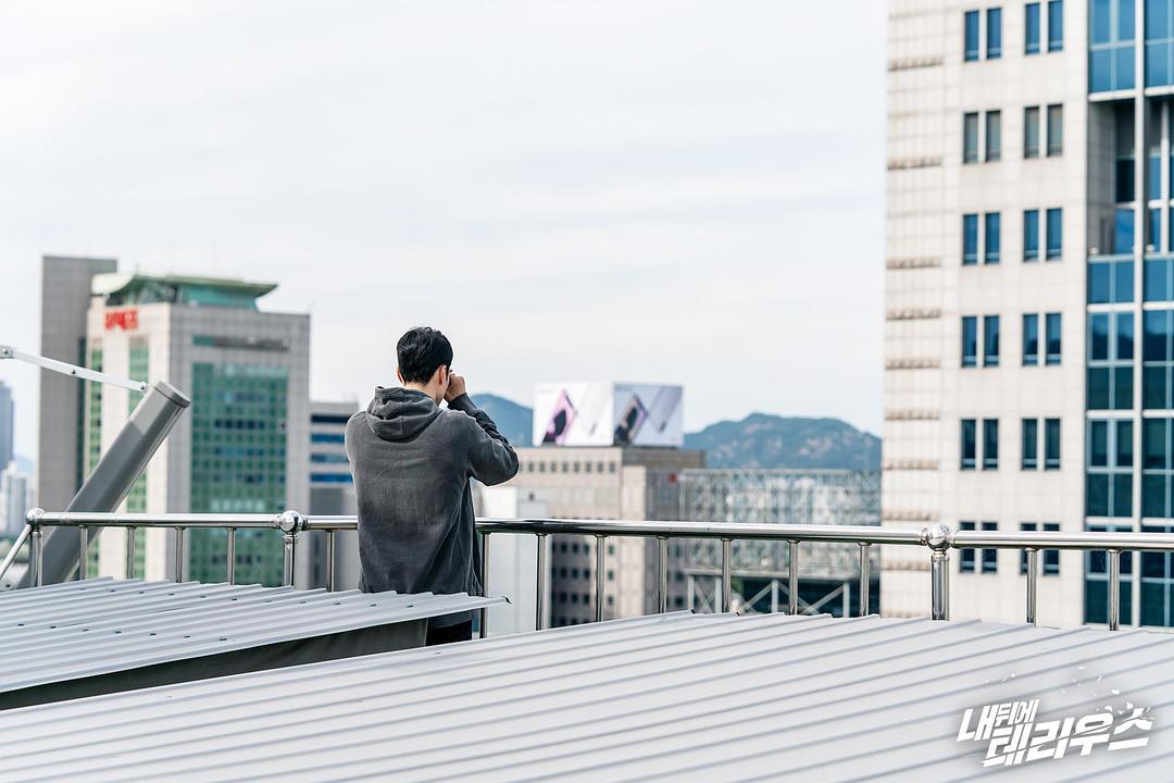 《我背后的陶斯》剧照第33张图片