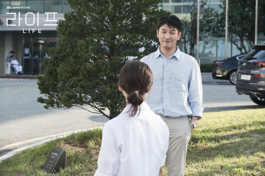 《Life》海报第11张图片