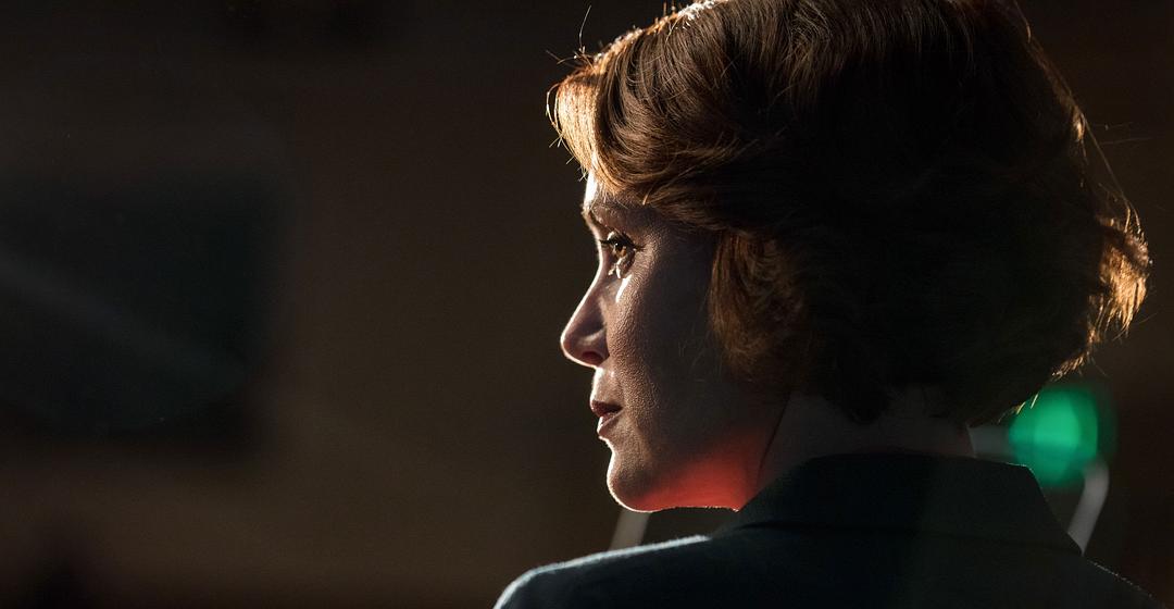 《贴身保镖》海报第42张图片