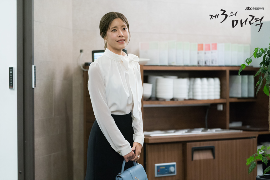 《第三种魅力》海报第7张图片