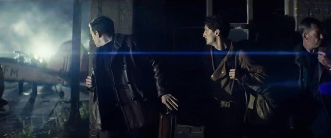 《童年的许诺》海报第27张图片