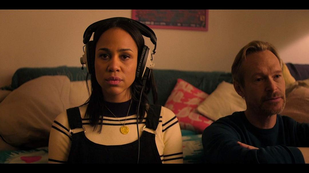 《旅行癖》剧照第13张图片