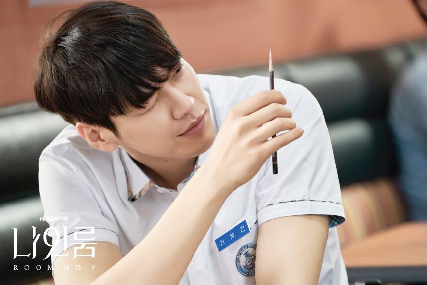 《9号房间》海报第13张图片