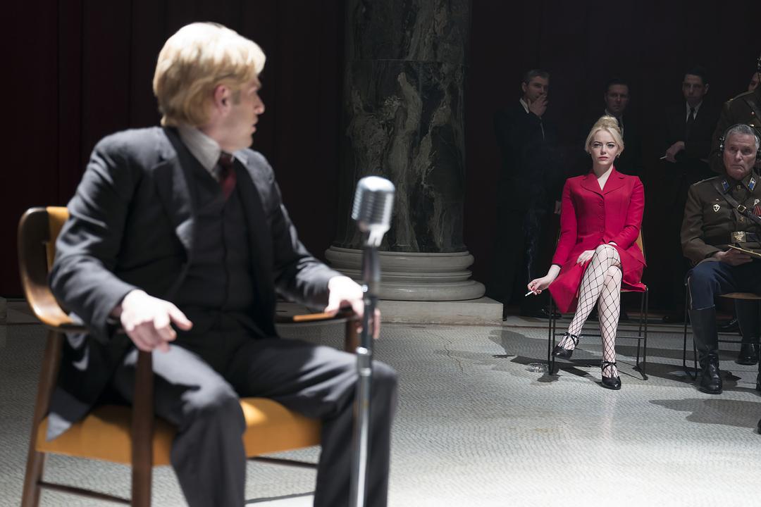 《疯子》剧照第32张图片