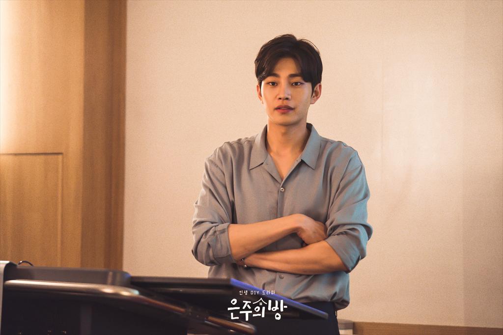 《恩珠的房间》剧照第25张图片