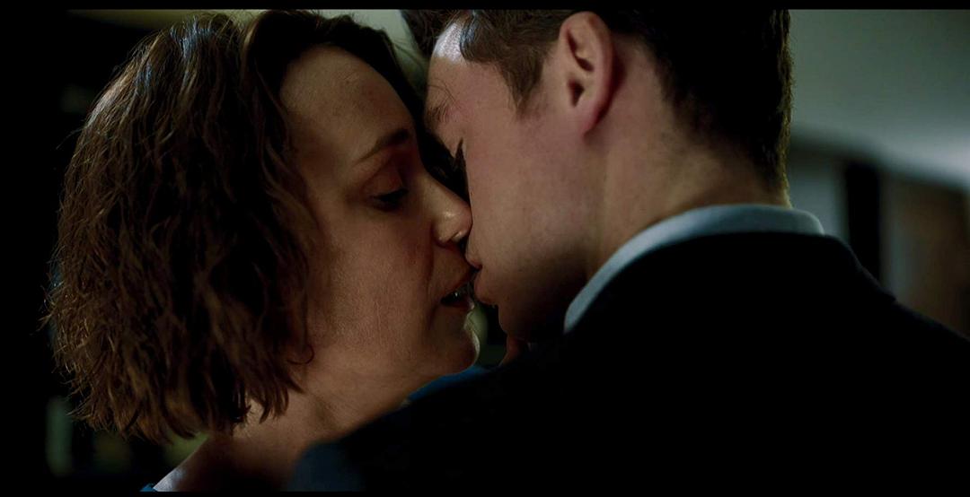 《贴身保镖》海报第56张图片