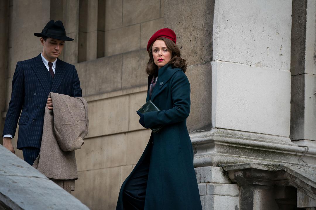 《威尔森夫人》剧照