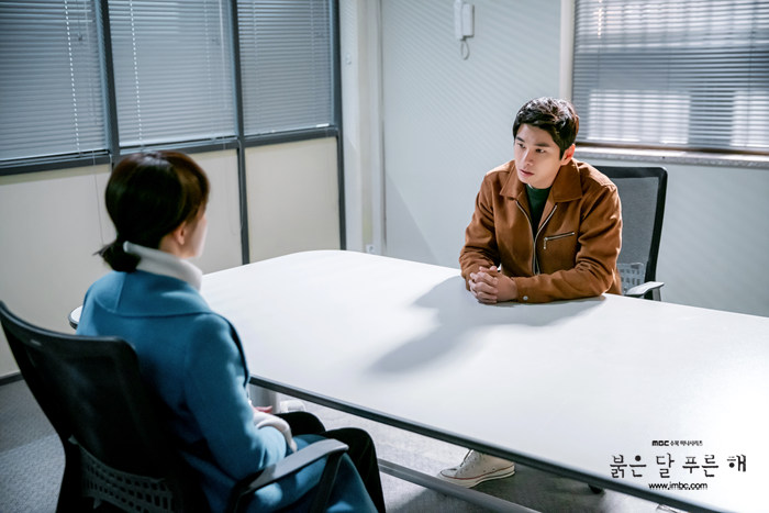 《赤月青日》海报第35张图片