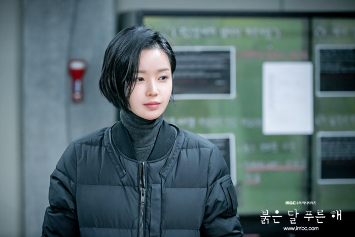 《赤月青日》海报第26张图片