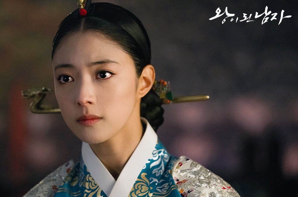 《双面君王》剧照第21张图片