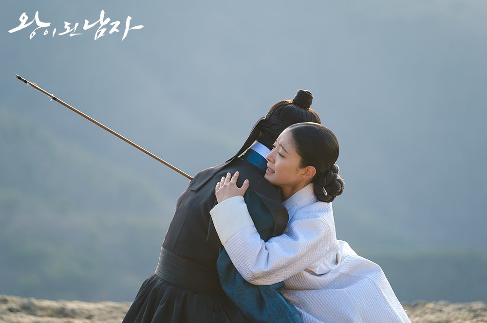 《双面君王》剧照第48张图片