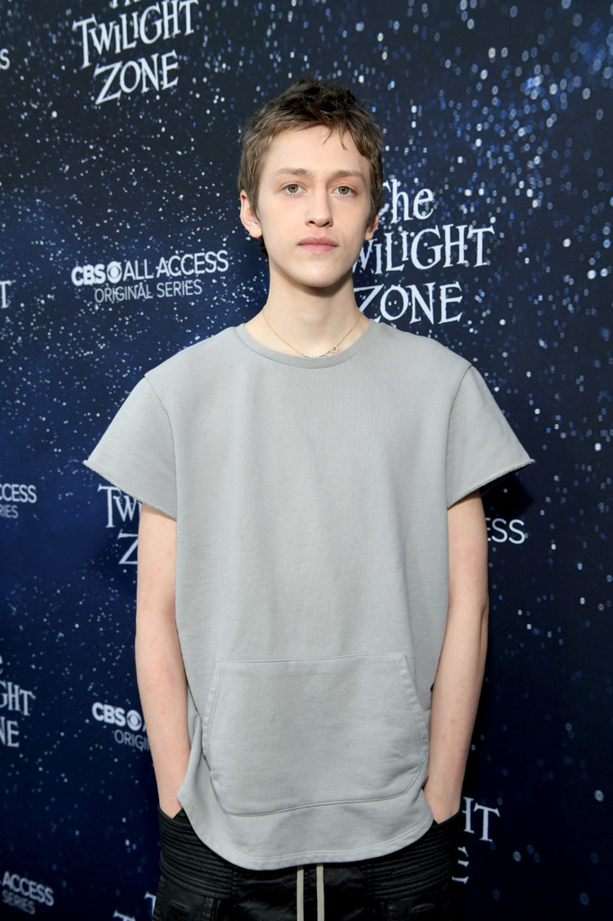 《新阴阳魔界第一季》海报第22张图片