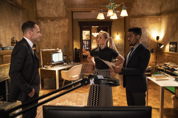 《福尔摩斯：基本演绎法第七季》海报第26张图片