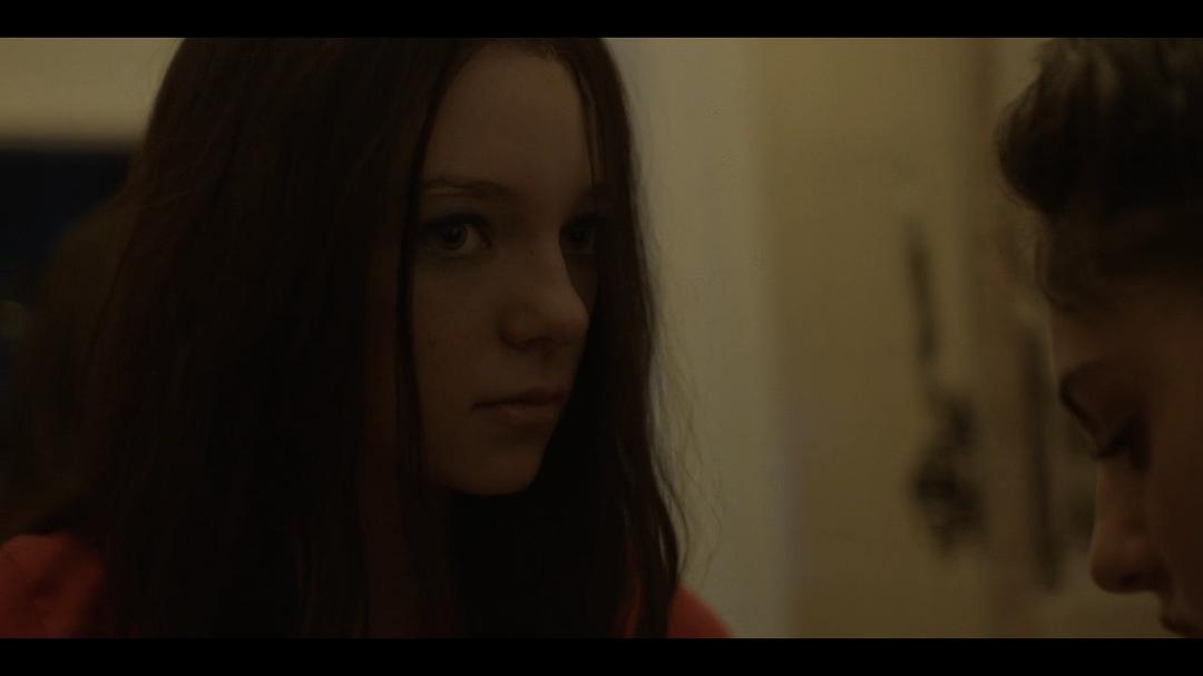 《汉娜第一季》海报第31张图片