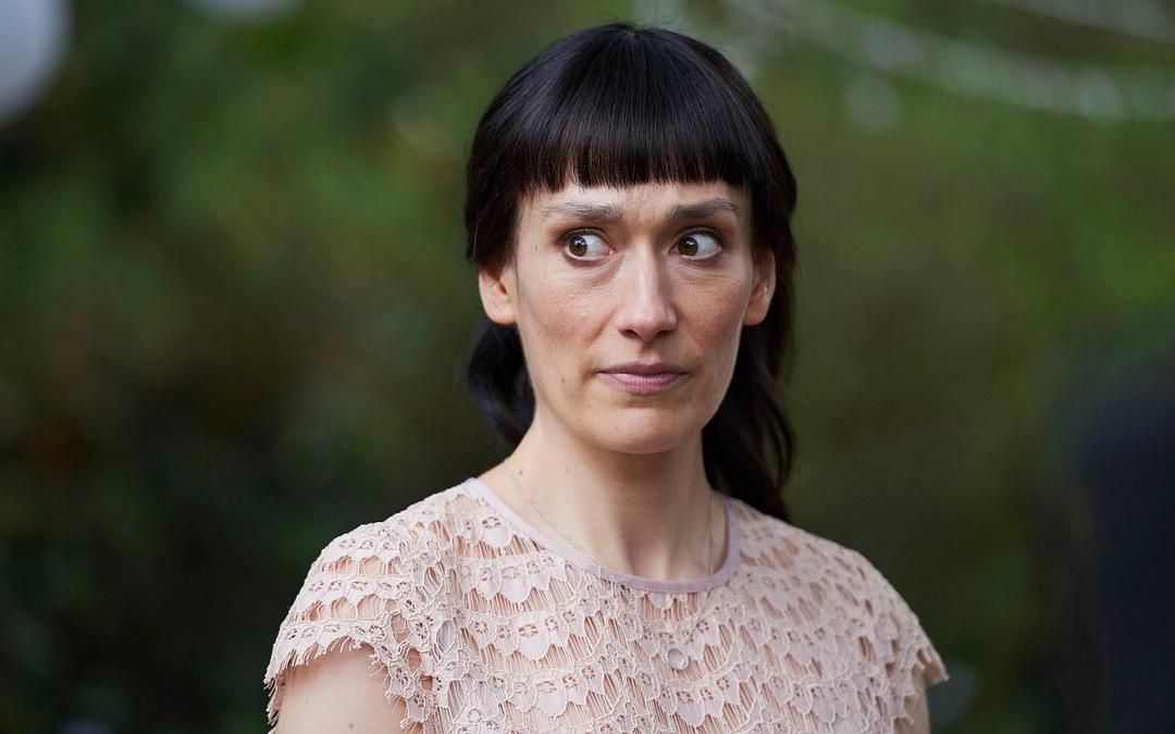 《伦敦生活第二季》剧照第31张图片