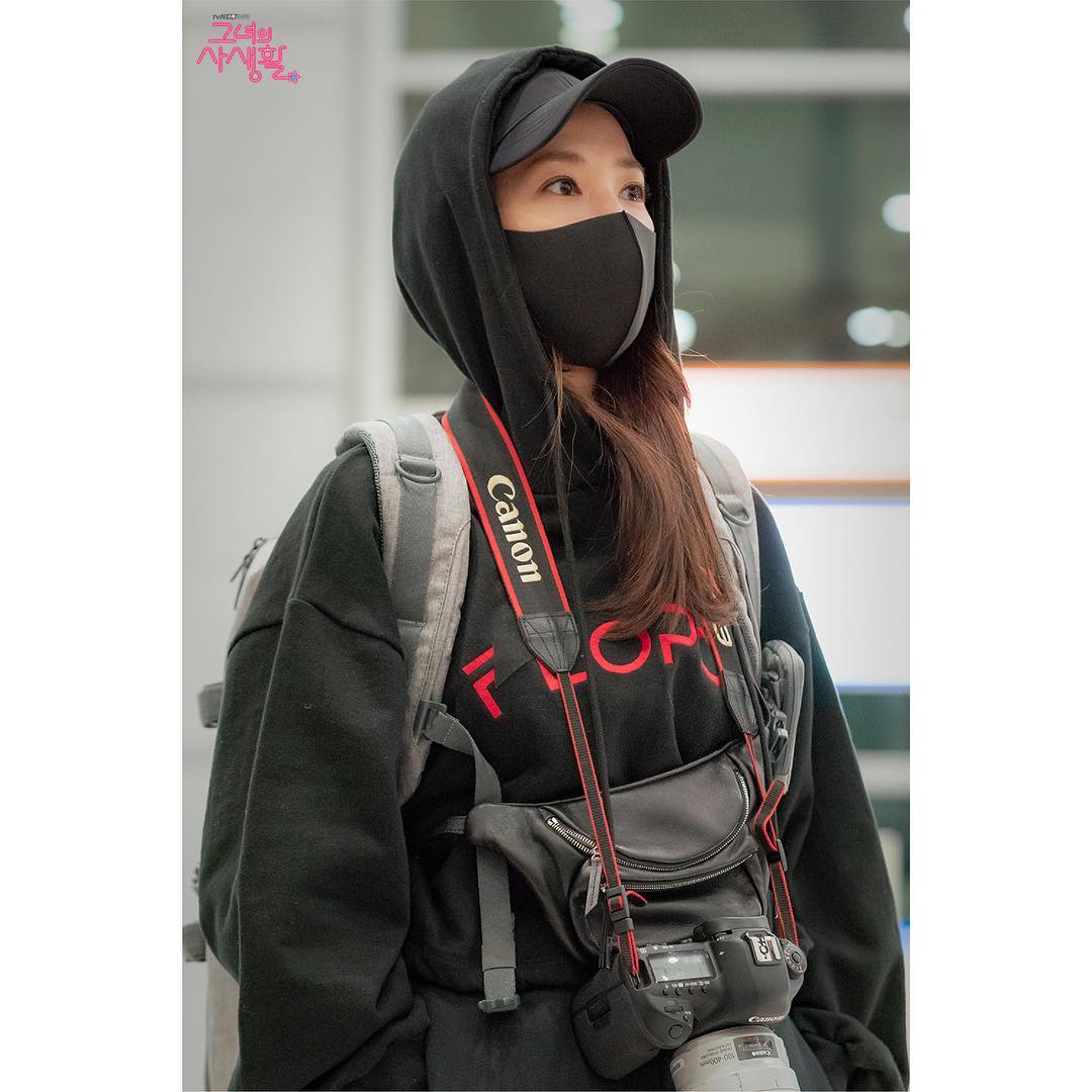 《她的私生活》剧照第23张图片