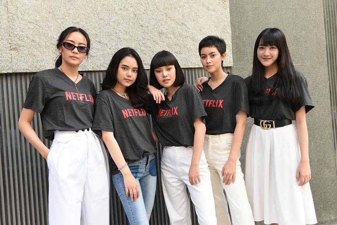 《绝境岛》剧照第16张图片